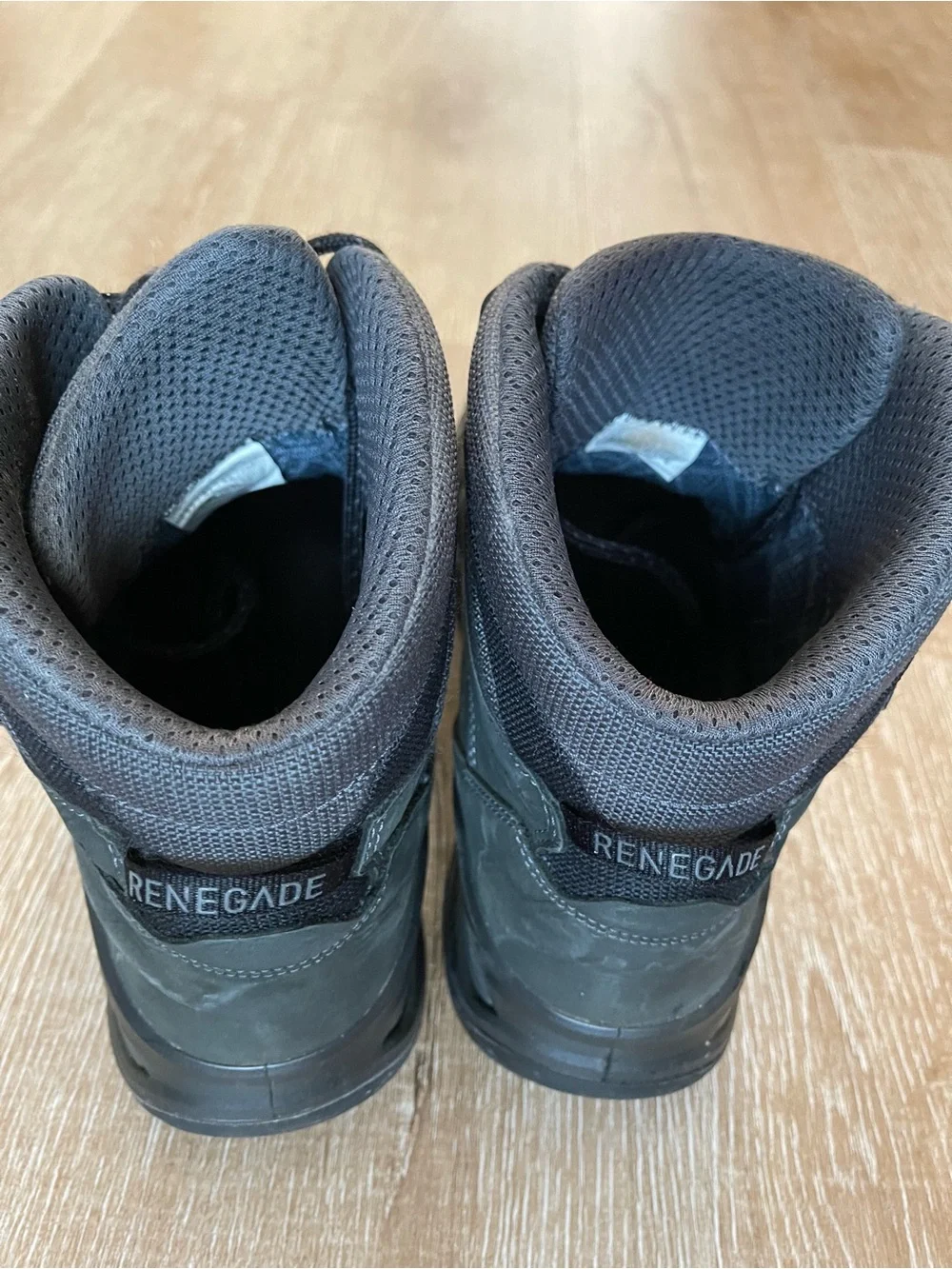 Lowa Renegade Evo GTX Mid Men's Black Lace-Up Hiking Boots